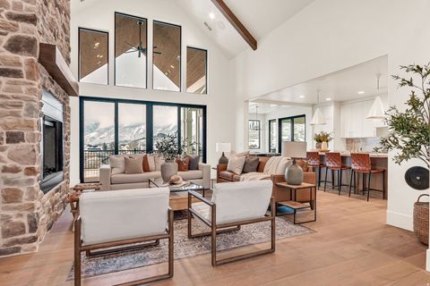 Tiny photo for 792 N MOUNTAIN DR, Elk Ridge, UT 84651 (MLS # 2114176)