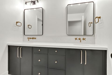 Tiny photo for 792 N MOUNTAIN DR, Elk Ridge, UT 84651 (MLS # 2114176)