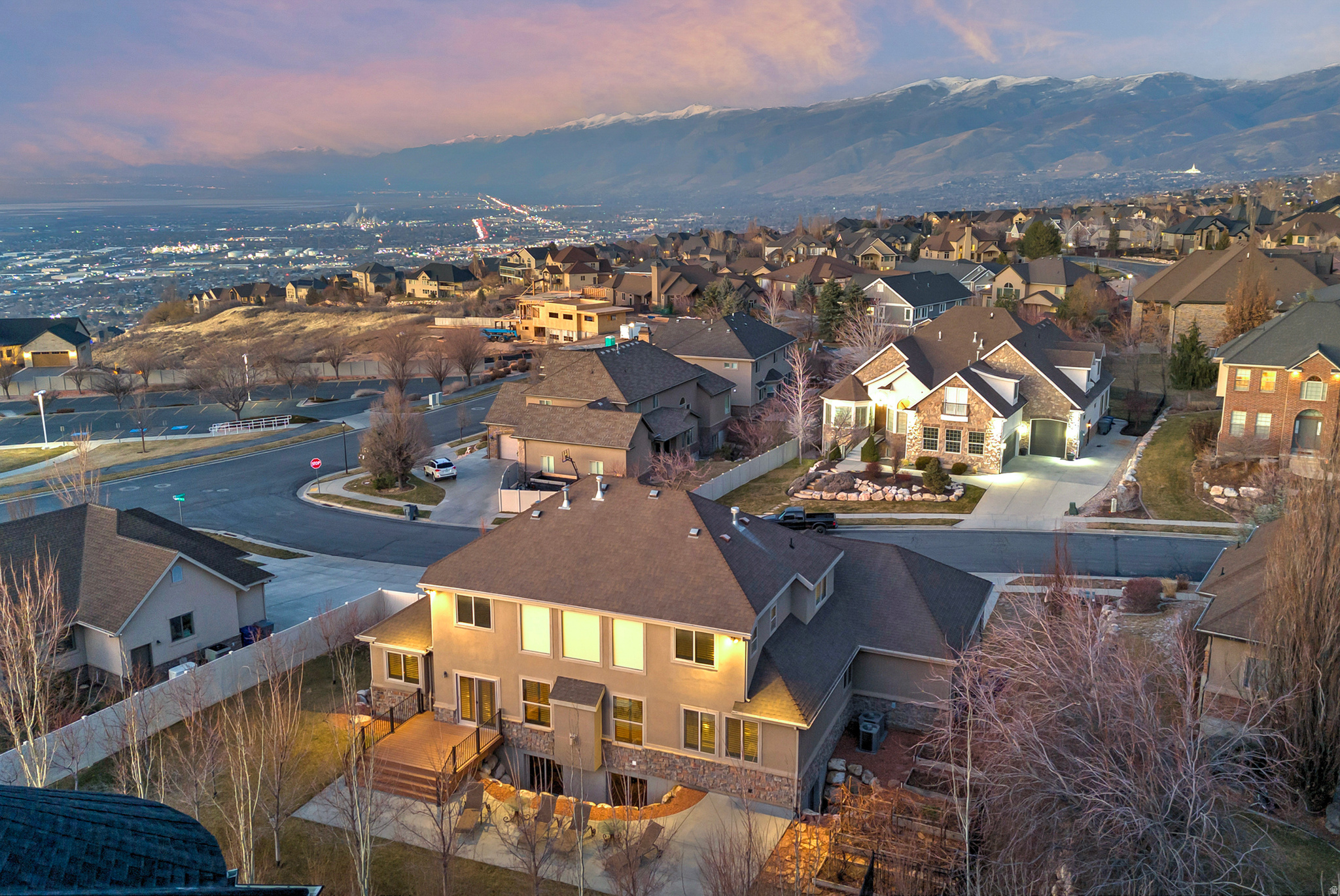 EAGLEPOINTE ESTATES - Residential