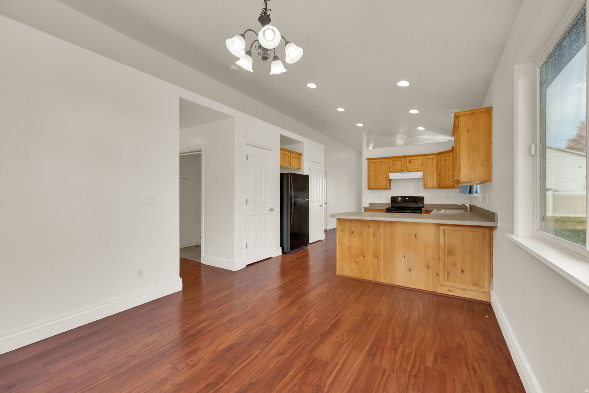 WESTVIEW ESTATES - Residential