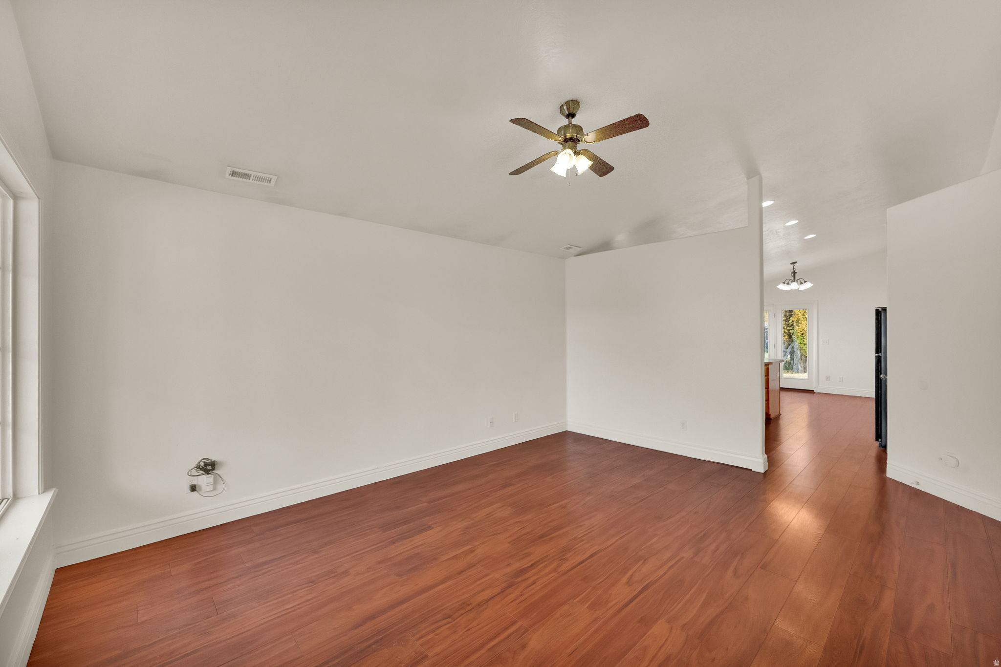 WESTVIEW ESTATES - Residential