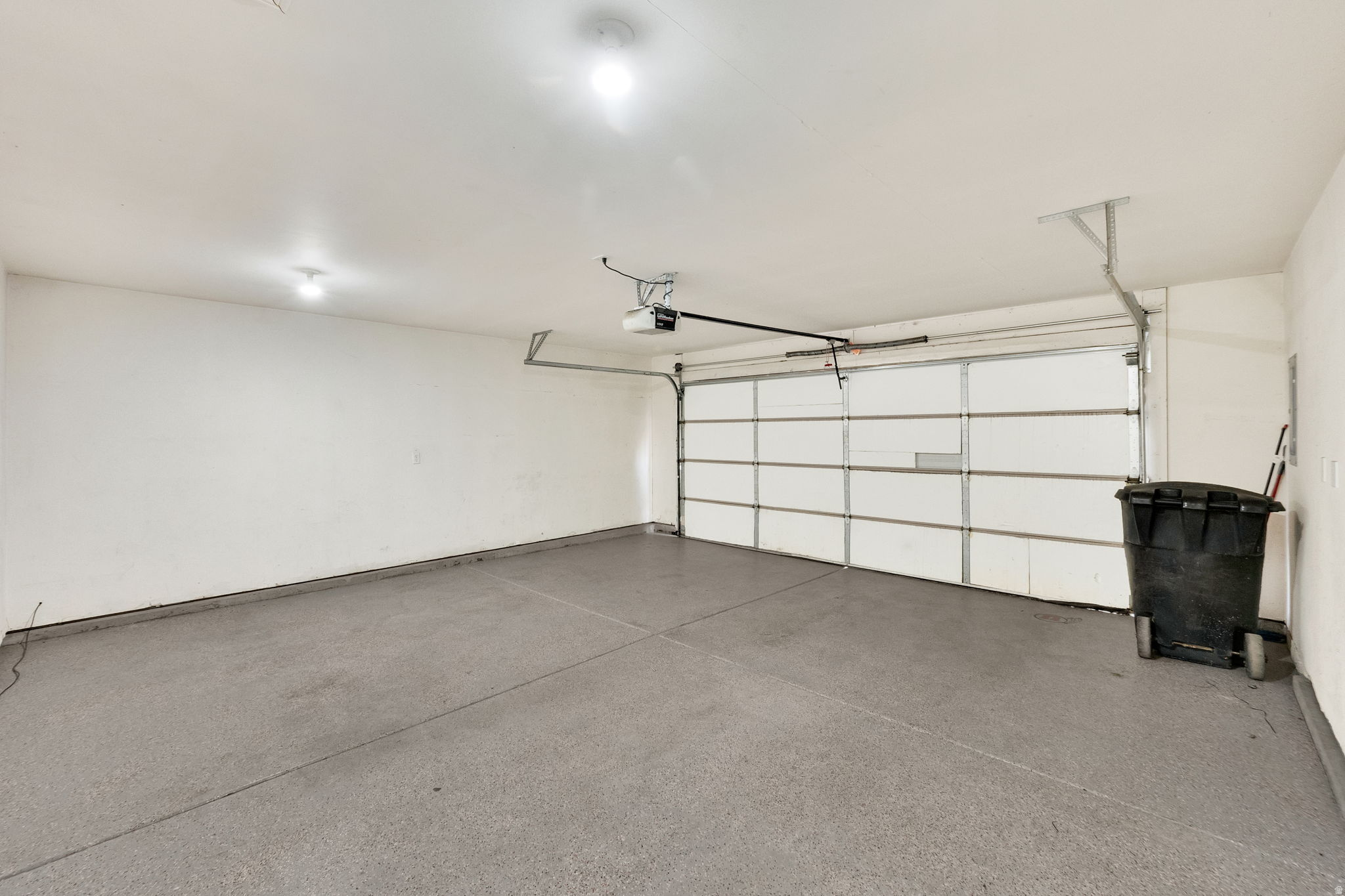 WESTVIEW ESTATES - Residential