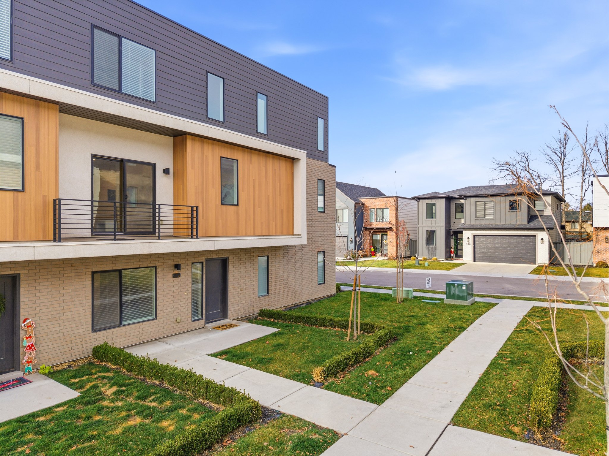 THE HIVE - Residential