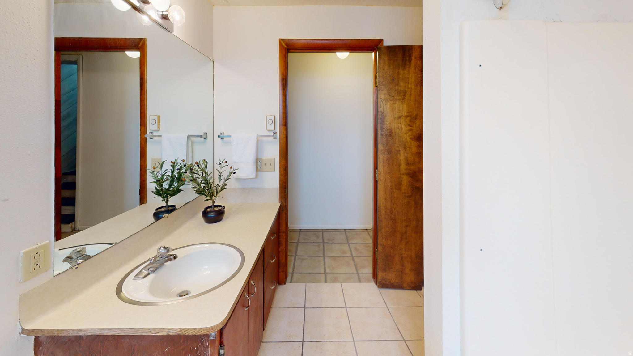 LOT 1 R MCENTIRE SUB PHSE 1 - Residential