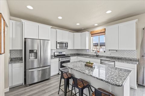 Tiny photo for 893 N SPRING LN, Spanish Fork, UT 84660 (MLS # 2136833)