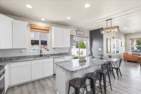 Tiny photo for 893 N SPRING LN, Spanish Fork, UT 84660 (MLS # 2136833)