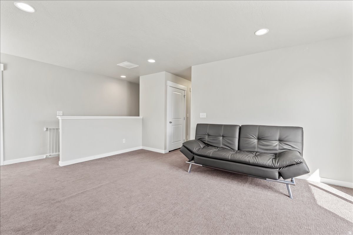 LEGACY FARMS AT SPANISH FORK - Residential