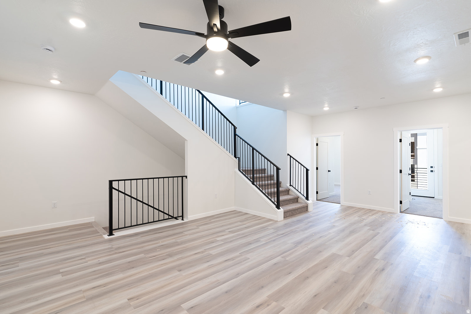 CORAL SPRINGS CONDOMINIUMS - Residential