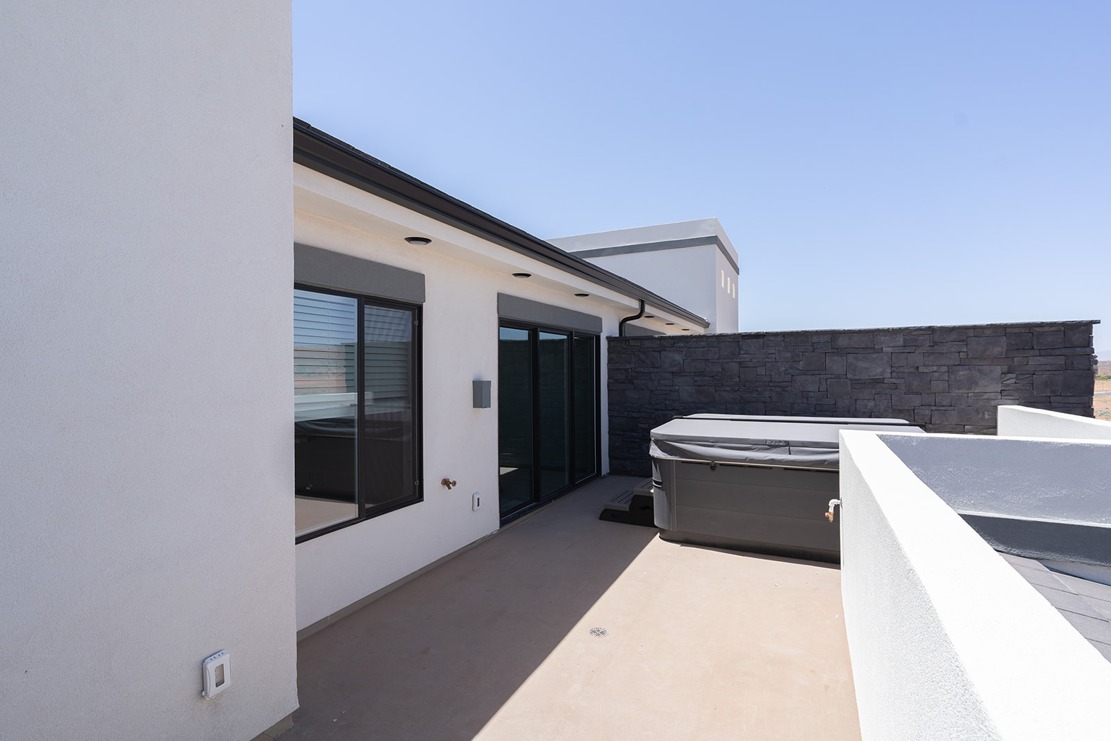 CORAL SPRINGS CONDOMINIUMS - Residential