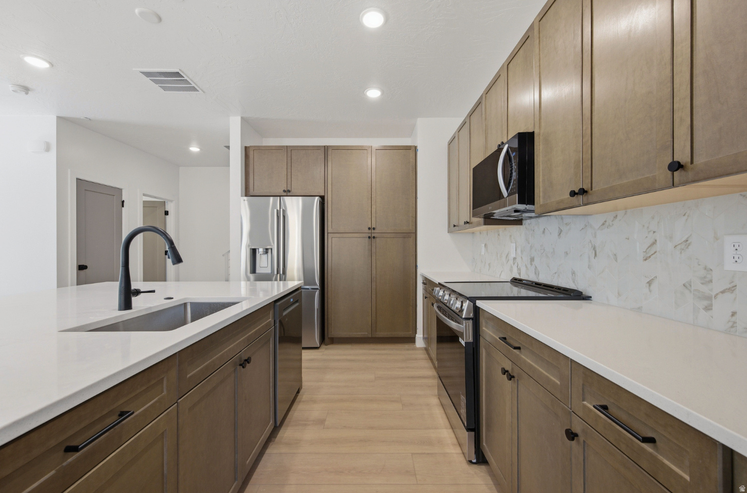 CORAL SPRINGS CONDOMINIUMS - Residential