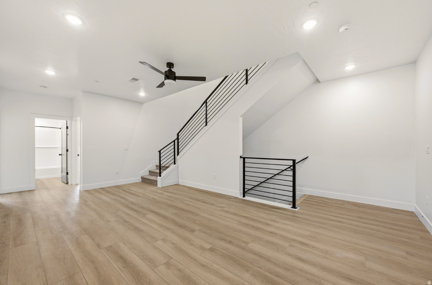 CORAL SPRINGS CONDOMINIUMS - Residential