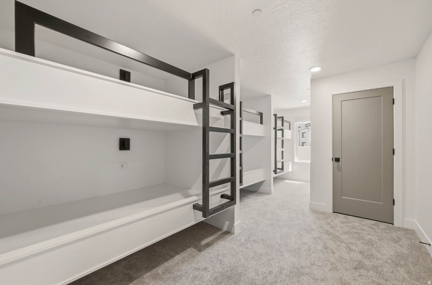 CORAL SPRINGS CONDOMINIUMS - Residential