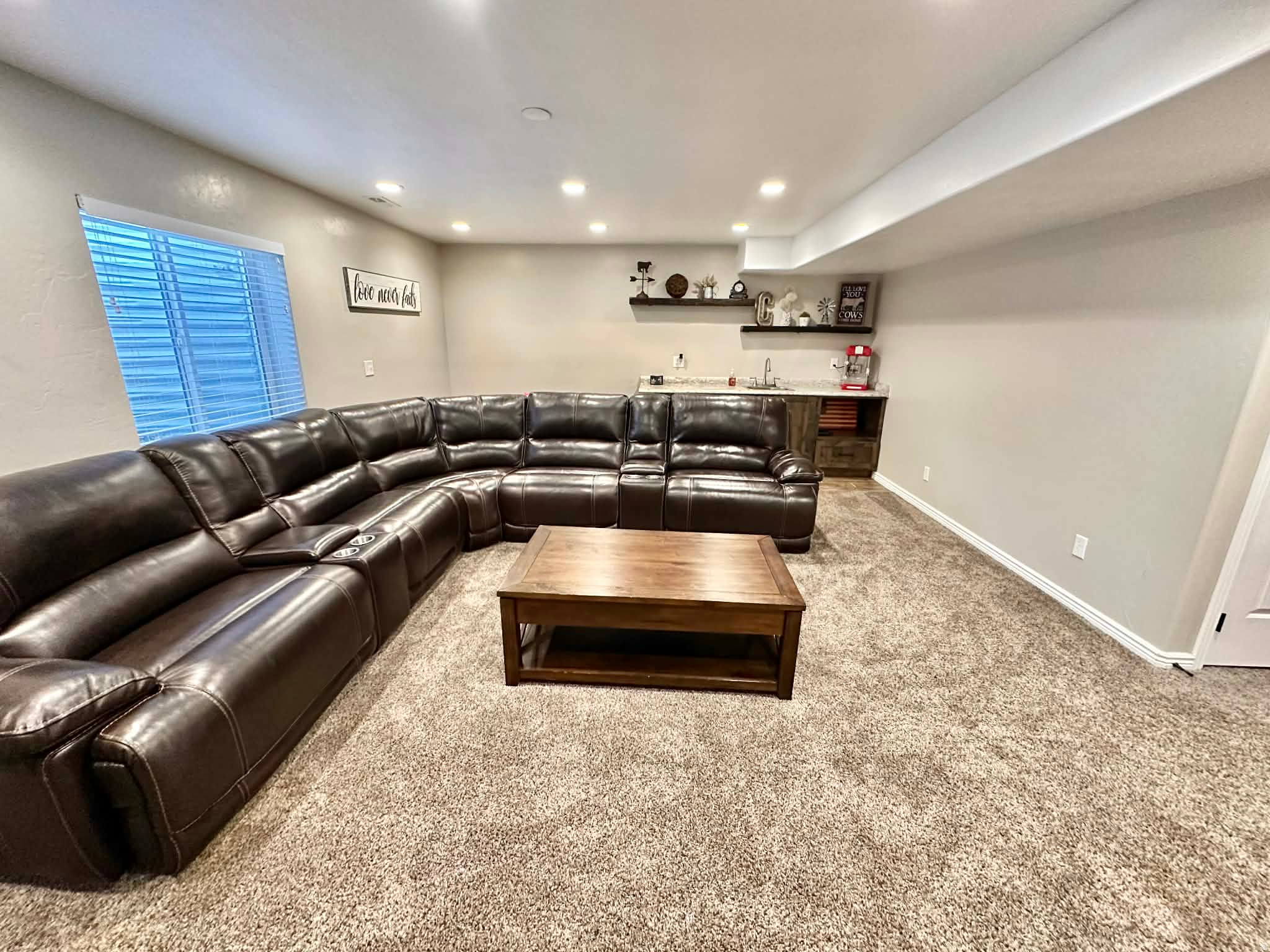 WESTWOOD 4, PHASE 1 - Residential