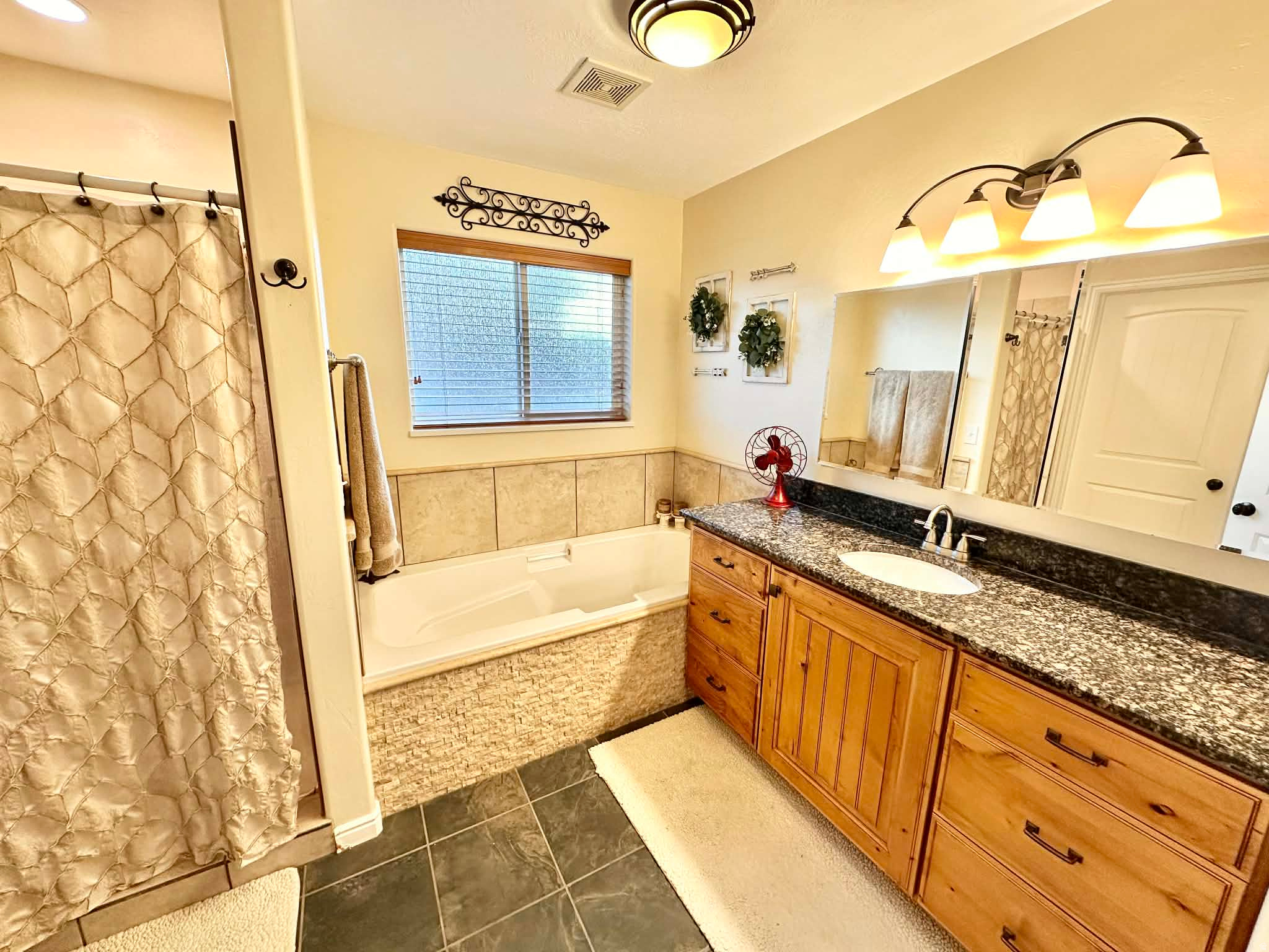 WESTWOOD 4, PHASE 1 - Residential