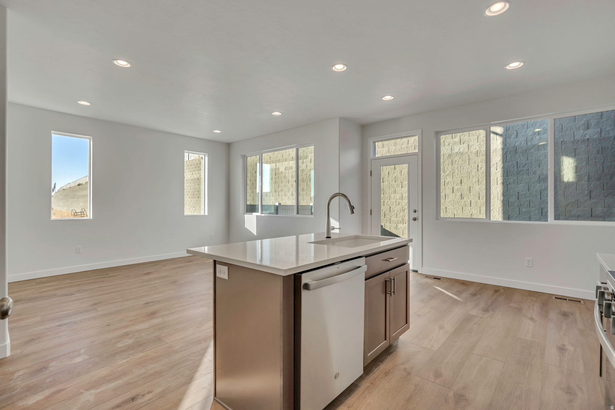 SKY RANCH ENCLAVE - Residential