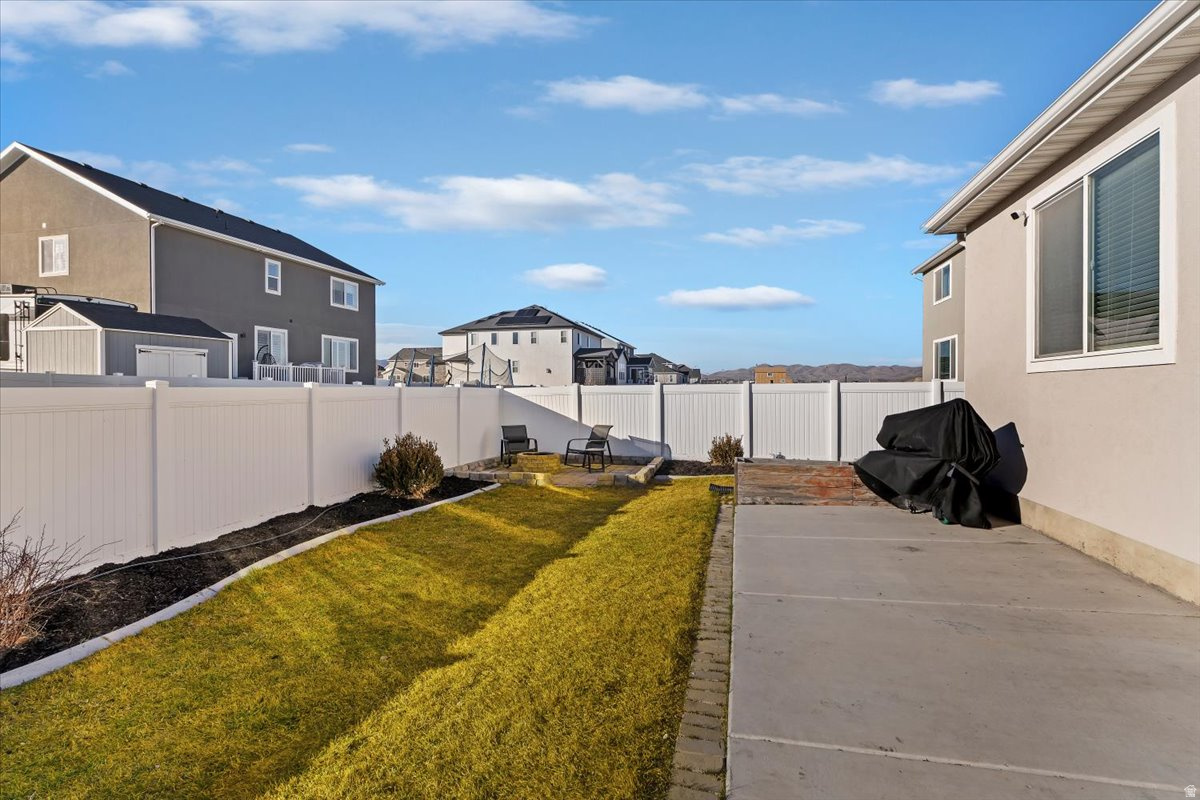 PACIFIC SPRINGS - Residential