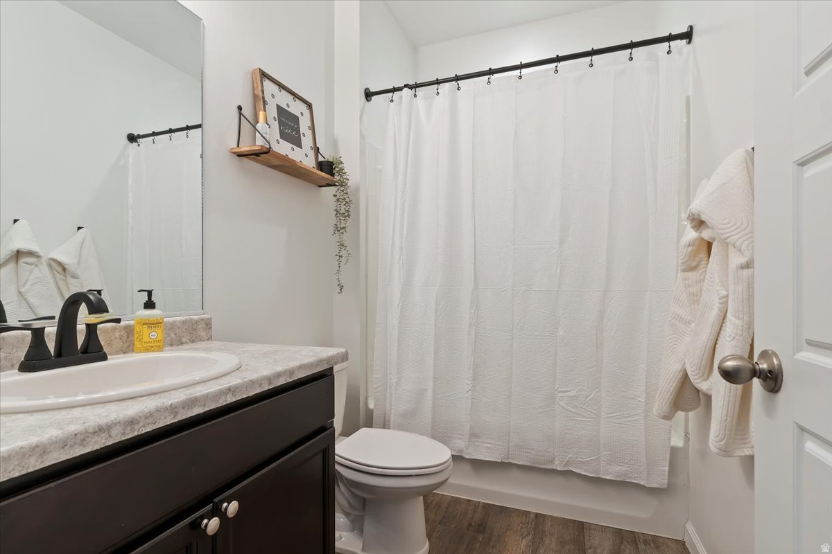 PACIFIC SPRINGS - Residential