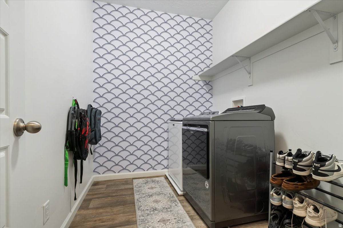 PACIFIC SPRINGS - Residential