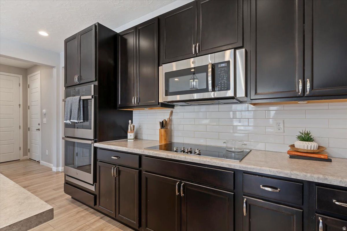 PACIFIC SPRINGS - Residential