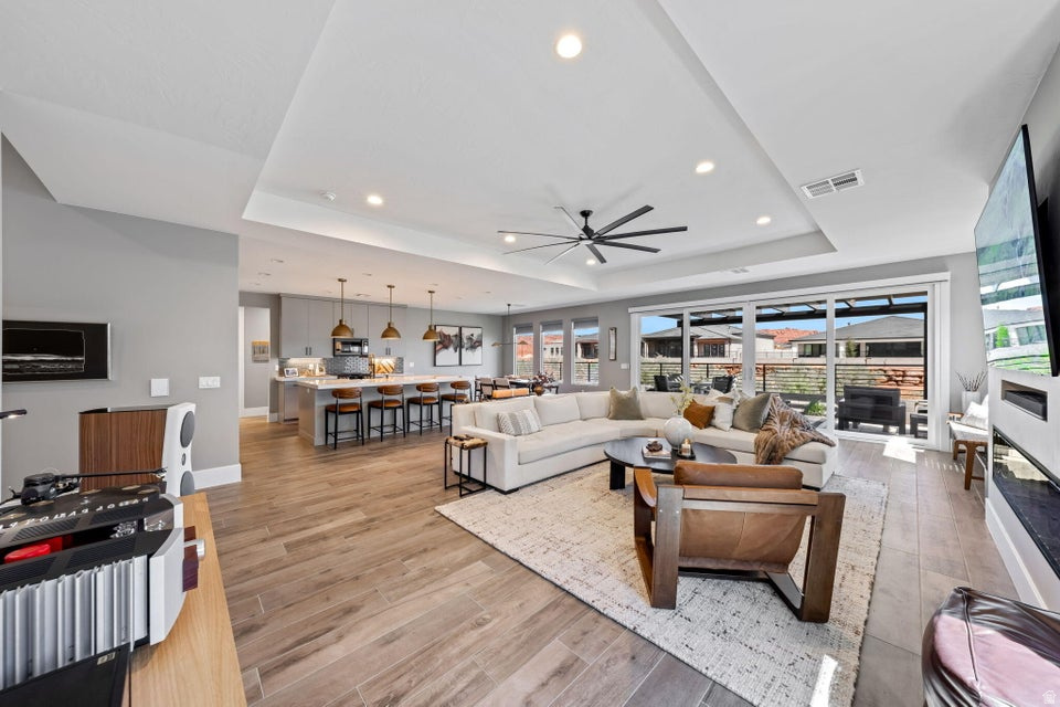 SOLACE AT SANTA CLARA 1 - Residential