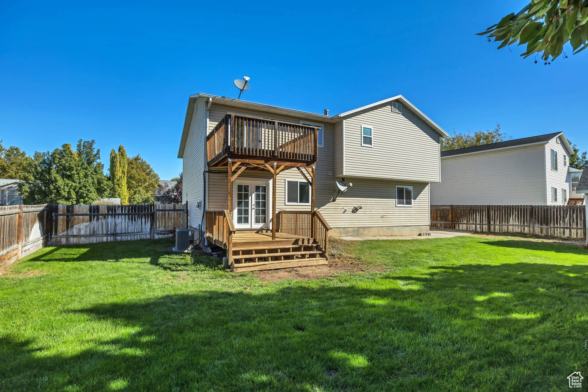 CHELSIE PARK - Residential