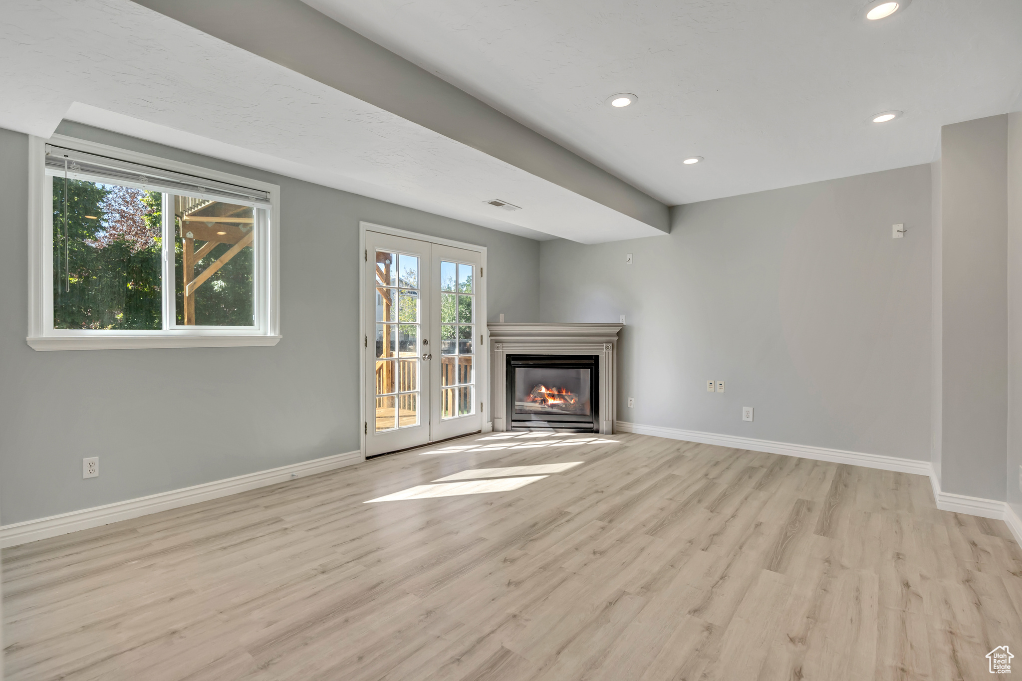 CHELSIE PARK - Residential