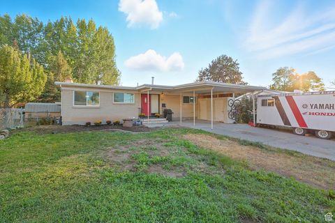 Tiny photo for 353 MILLCREEK WAY, Tooele, UT 84074 (MLS # 2117259)