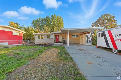 Photo of 353 MILLCREEK WAY, Tooele, UT 84074 (MLS # 2117259)