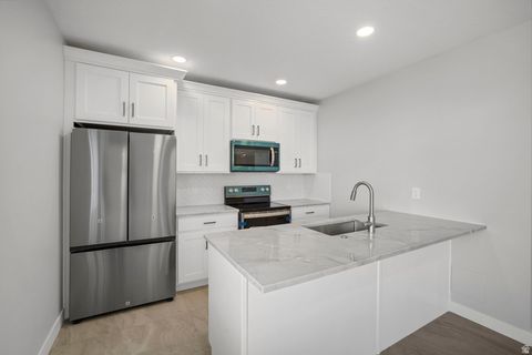 Tiny photo for 2275 E MEADOWLARK LN N, North Logan, UT 84341 (MLS # 2134273)