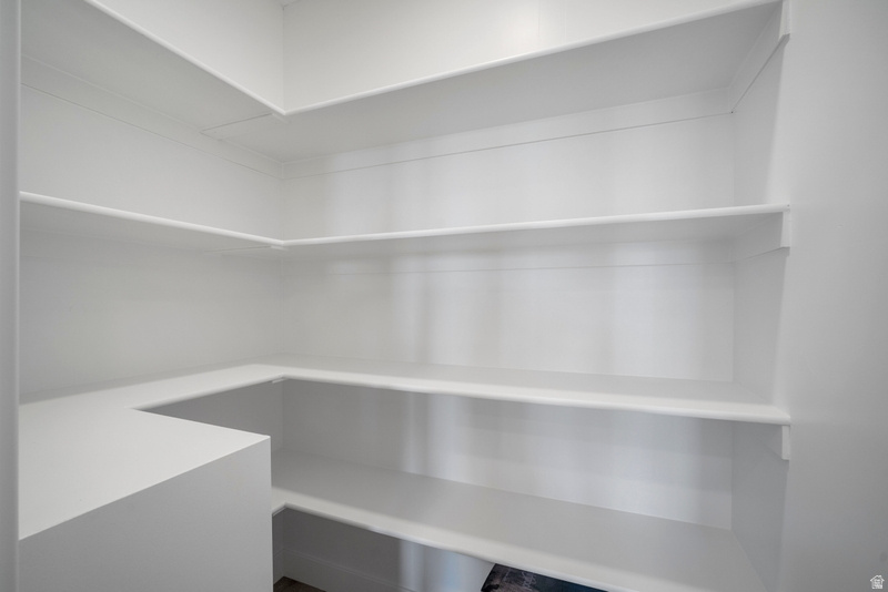 BONNEVILLE TRAIL - Residential