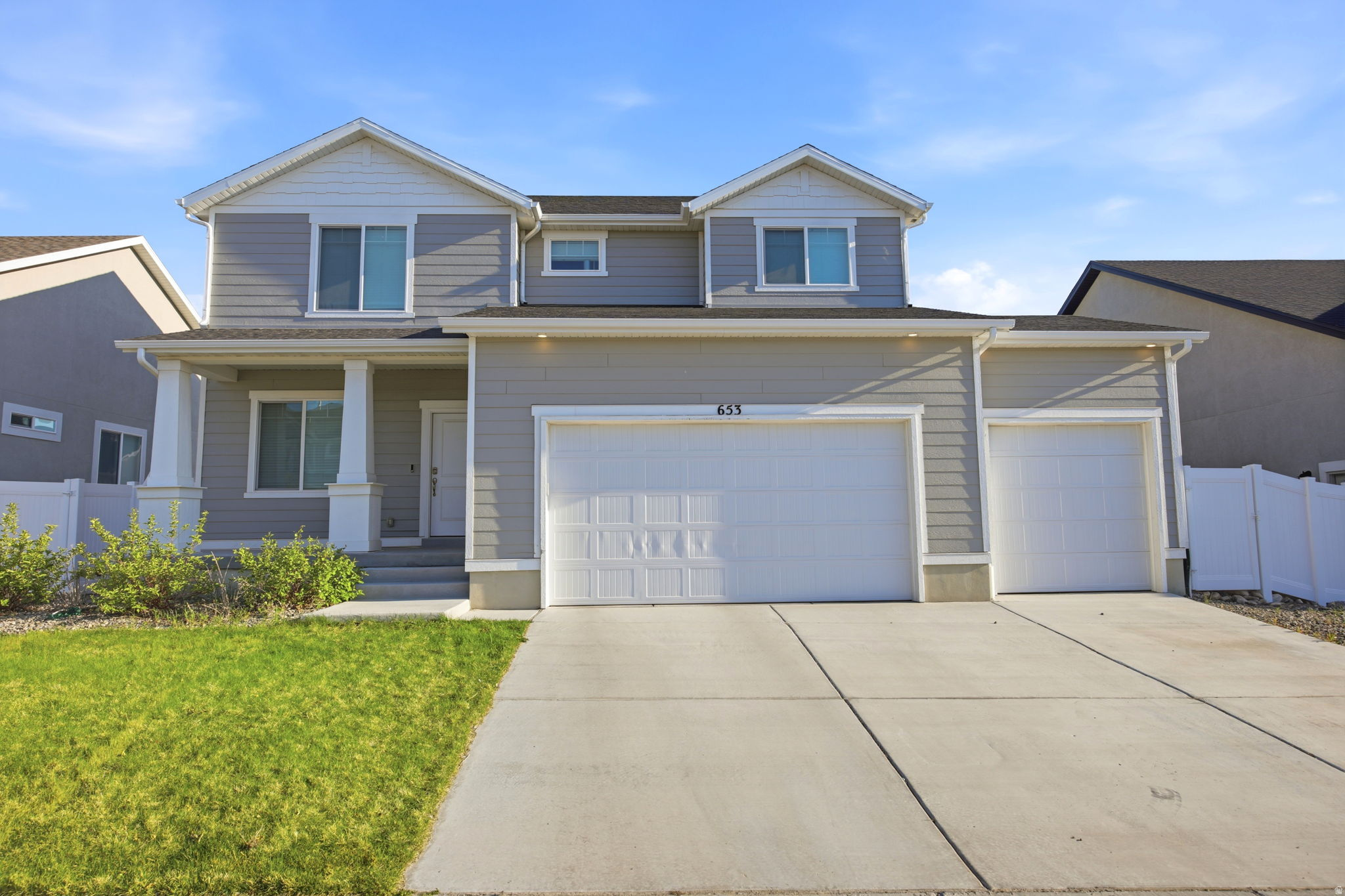 LEXINGTON GREENS AT OVERLAKE SUBDIVISION - Residential