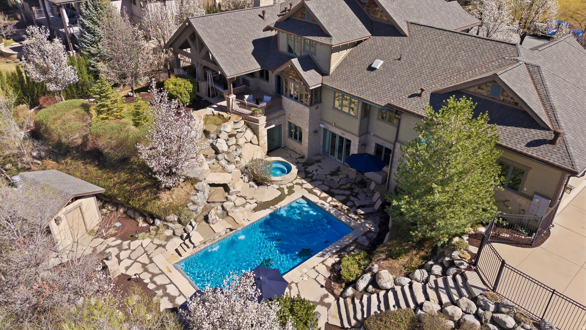 PEPPERWOOD - Residential