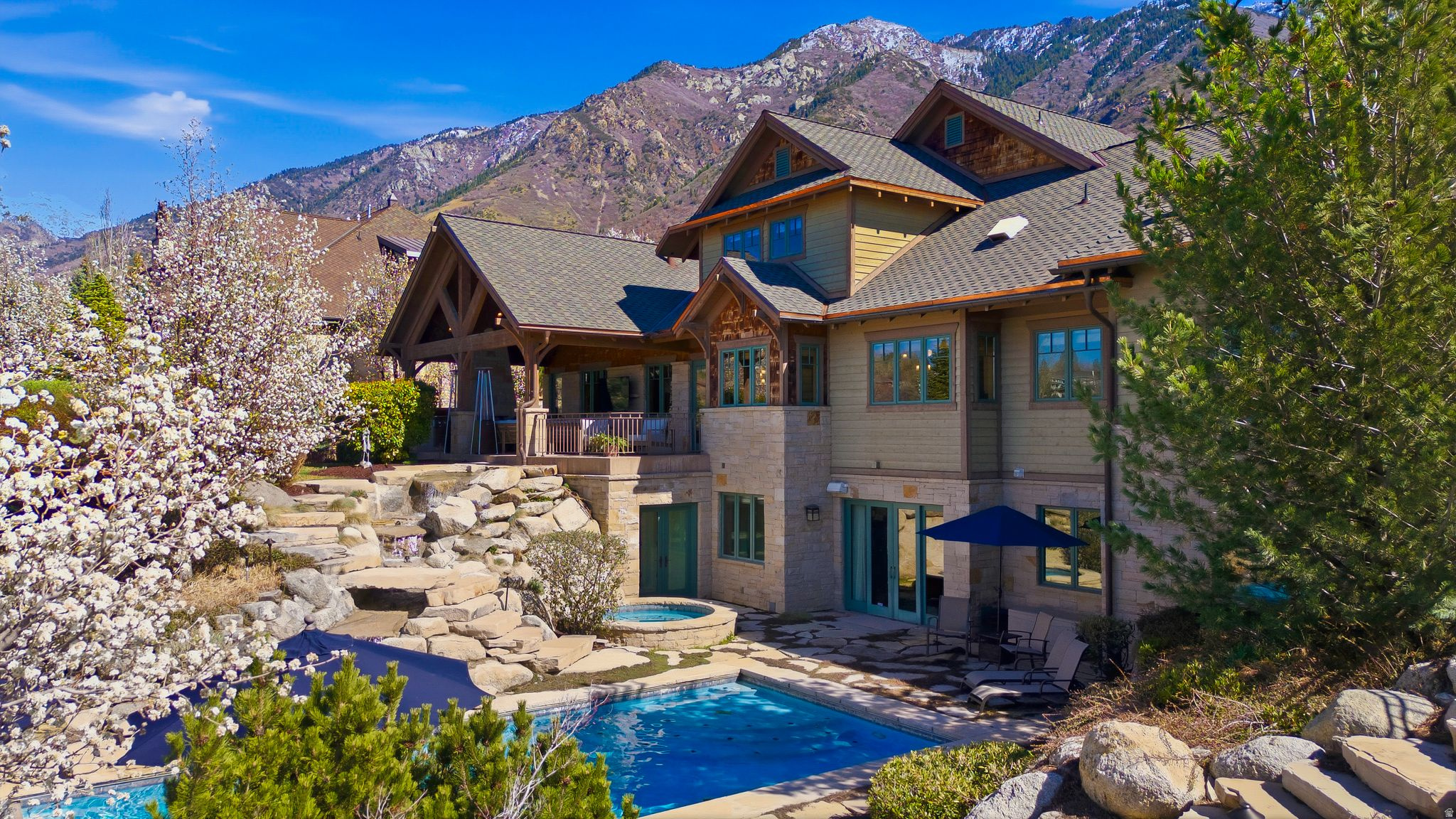 PEPPERWOOD - Residential