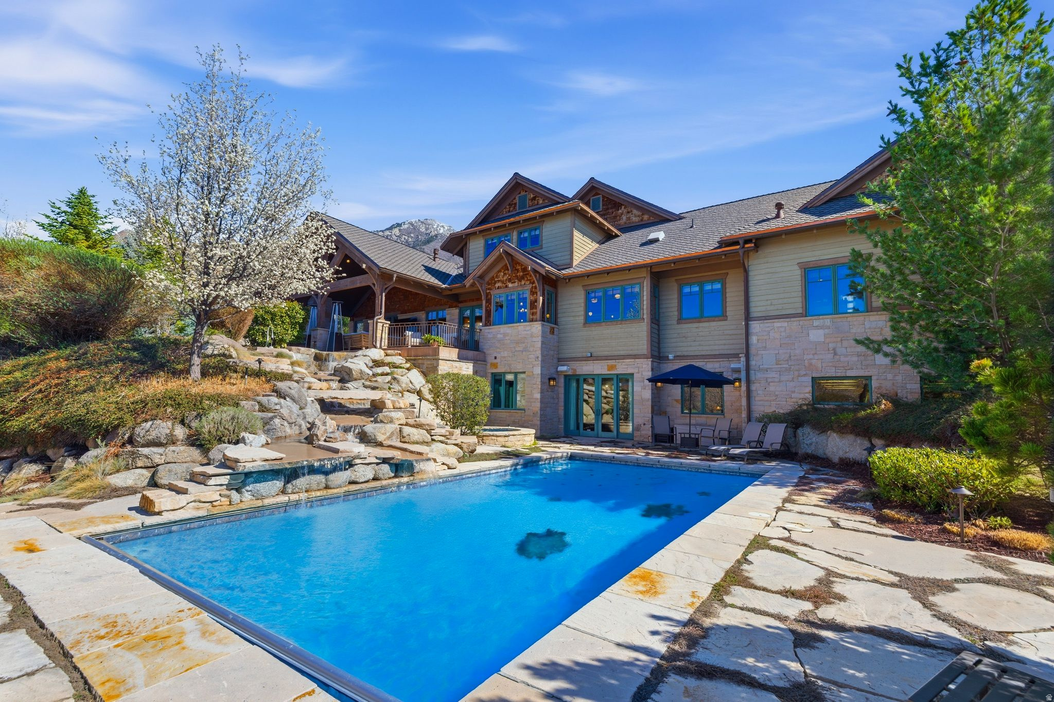 PEPPERWOOD - Residential