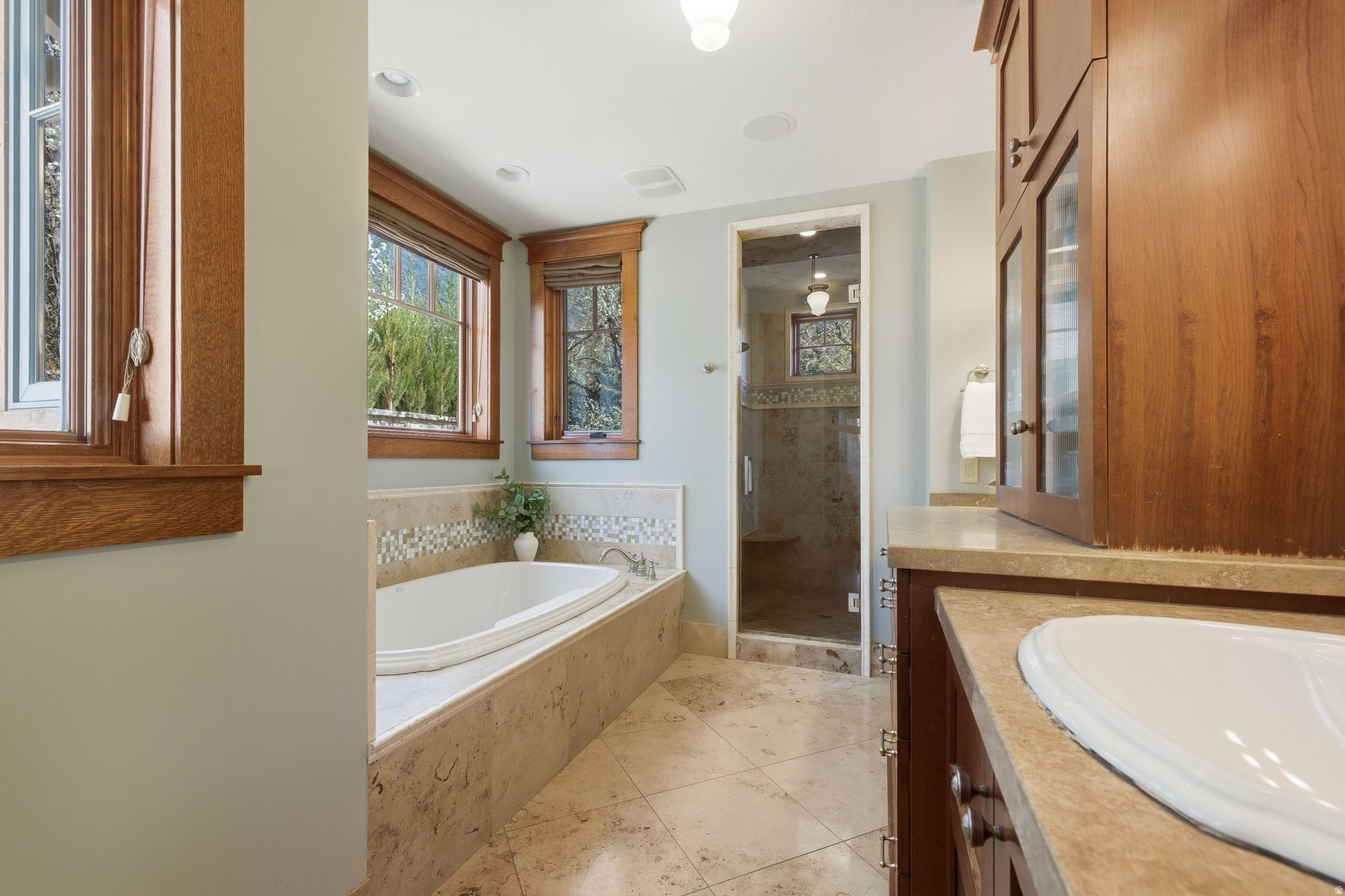 PEPPERWOOD - Residential