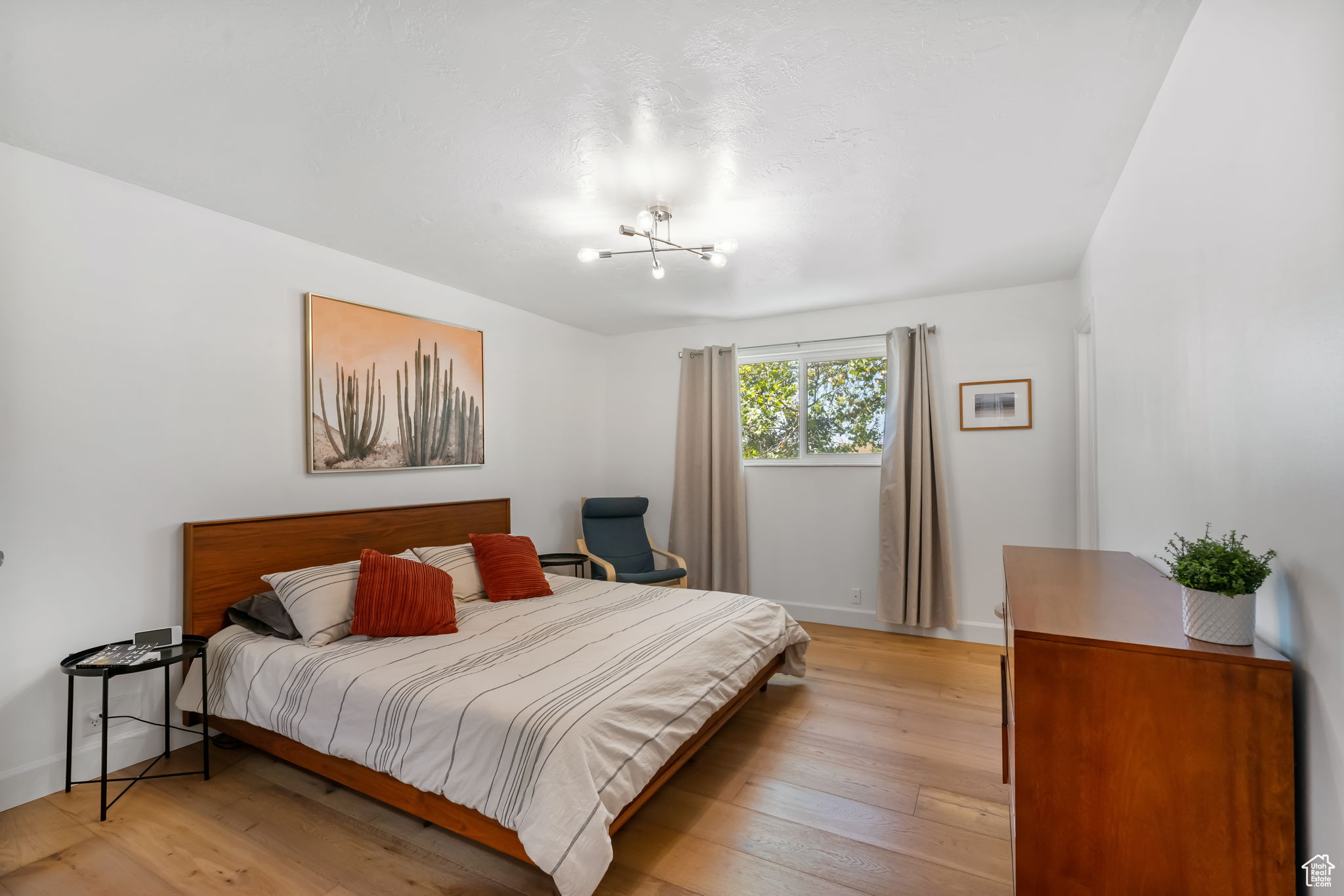 GRANDUER ESTATES - Residential
