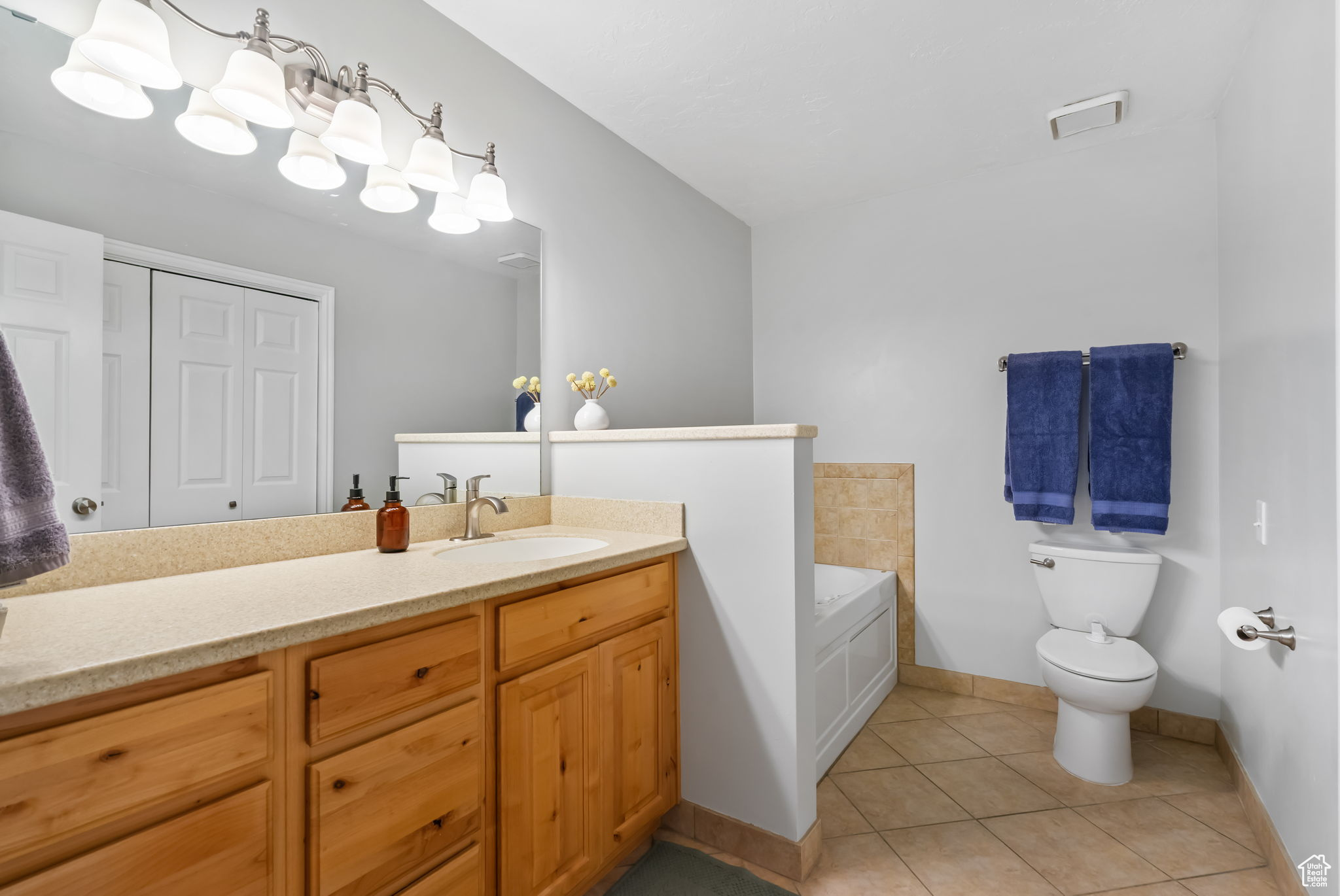 GRANDUER ESTATES - Residential