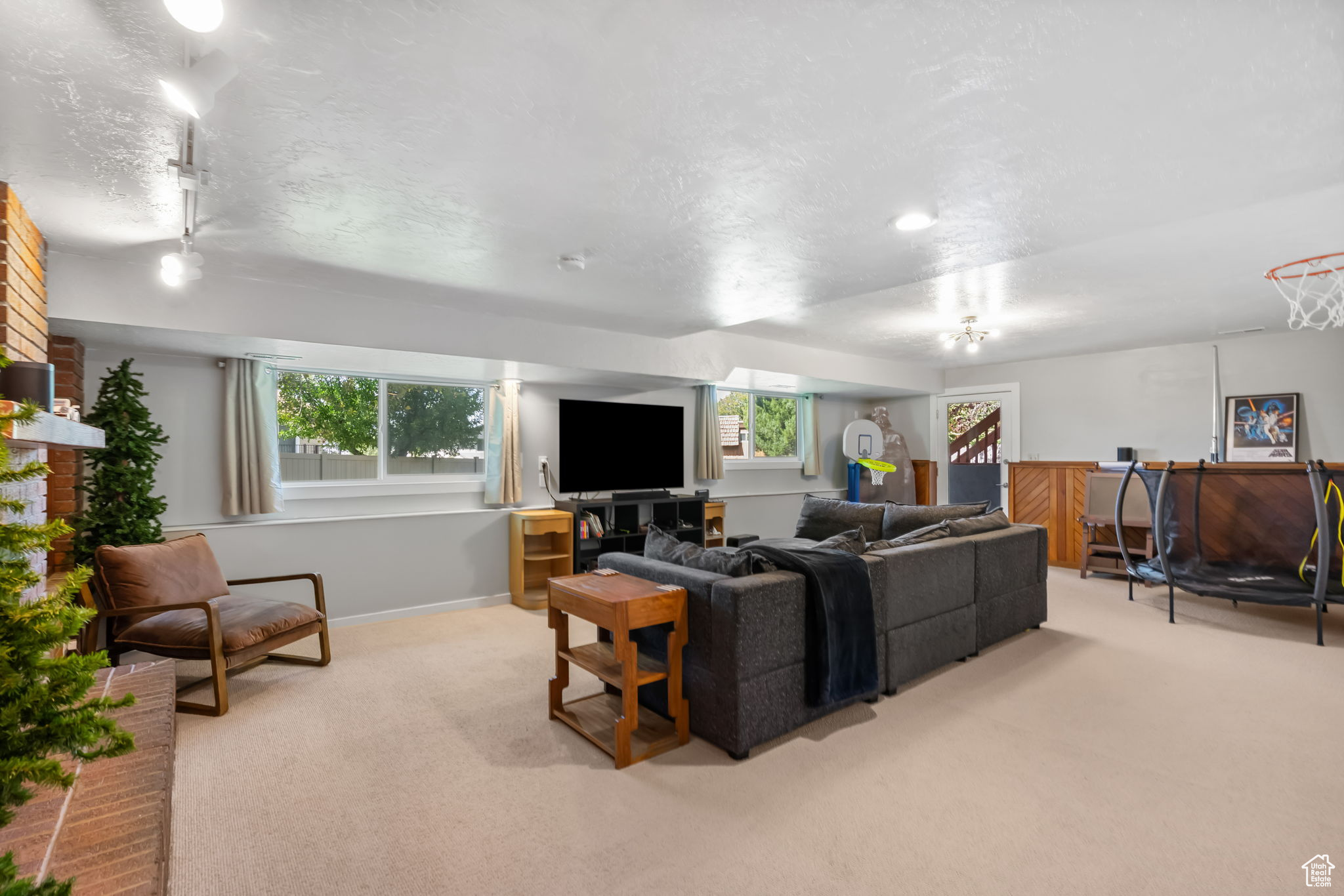 GRANDUER ESTATES - Residential