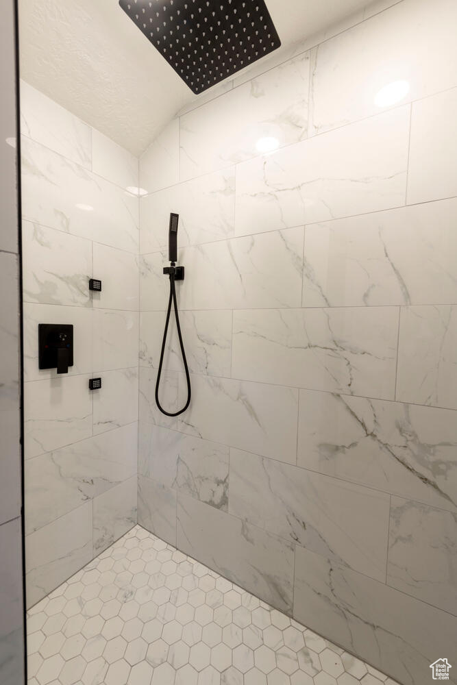 RADIUS CURVE - Residential