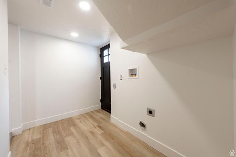 Tiny photo for 9847 S 1000 W, South Jordan, UT 84095 (MLS # 2113054)