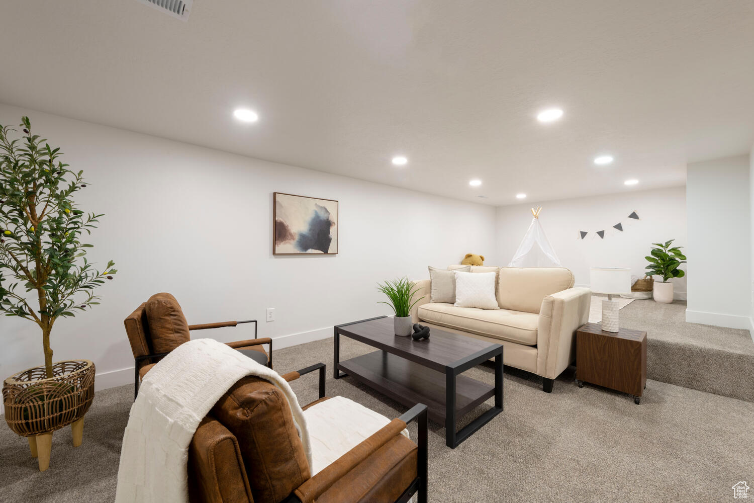 RADIUS CURVE - Residential