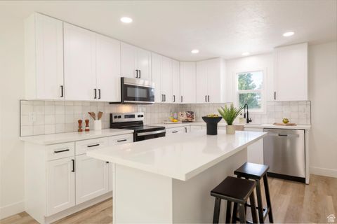 Tiny photo for 9847 S 1000 W, South Jordan, UT 84095 (MLS # 2113054)