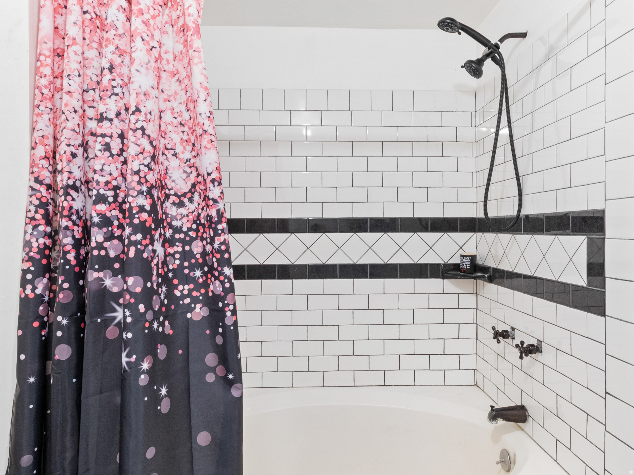 WINEGAR ESTATES - Residential