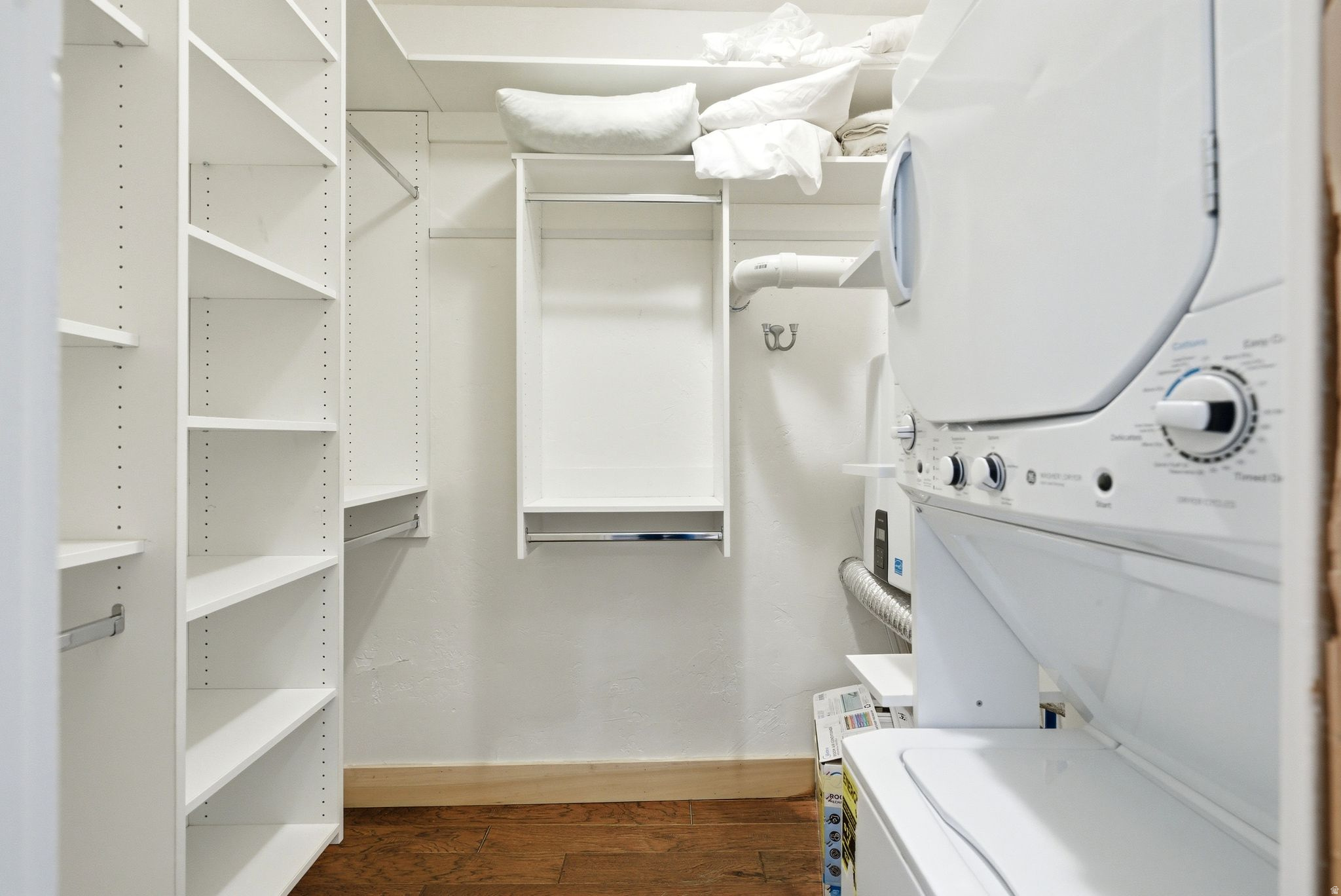 SNYDERS ADDITION - Residential