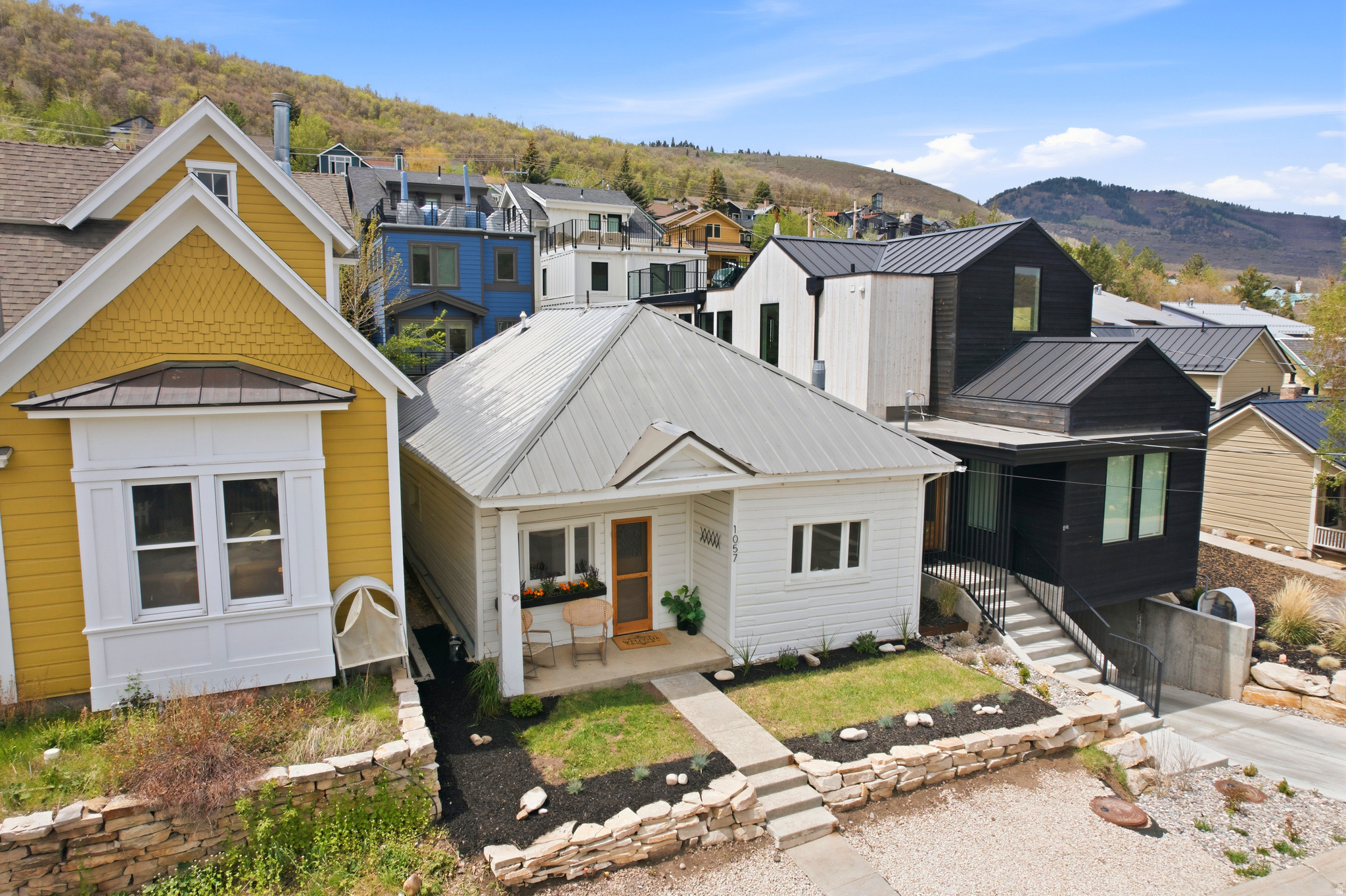 SNYDERS ADDITION - Residential