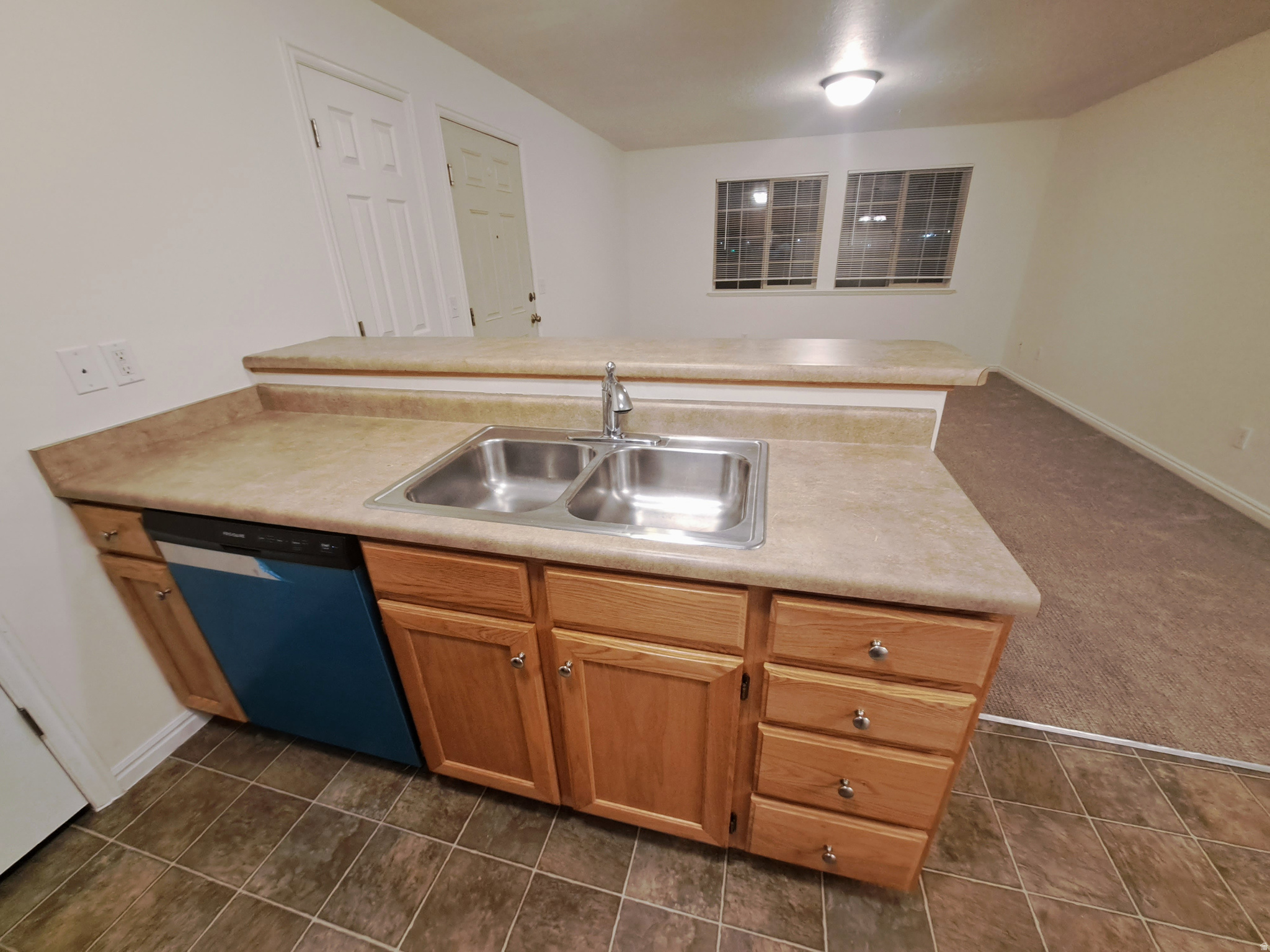 CAMELOT VILLAGE - Residential