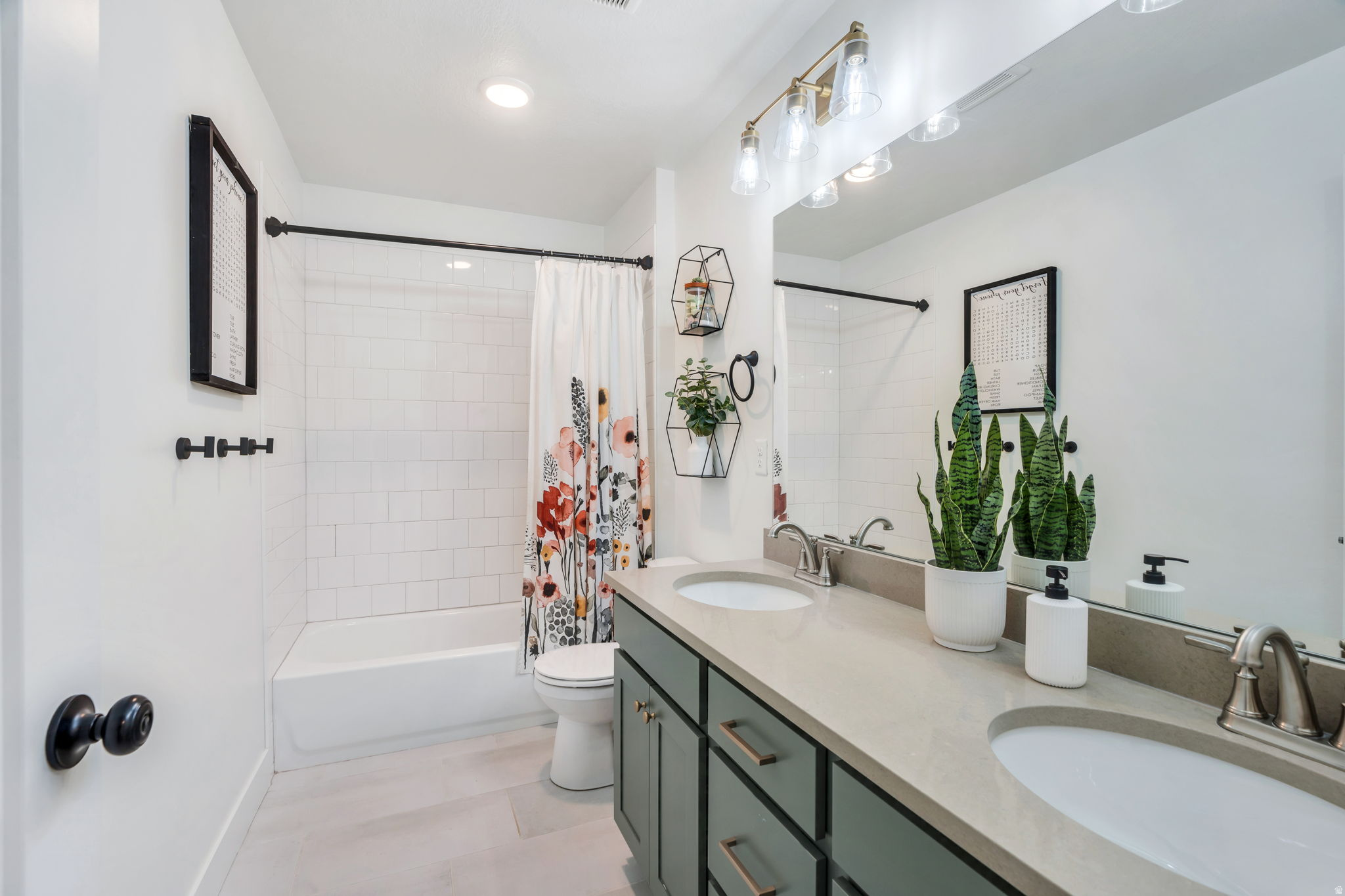 DAYBREAK VILLAGE 8 P - Residential