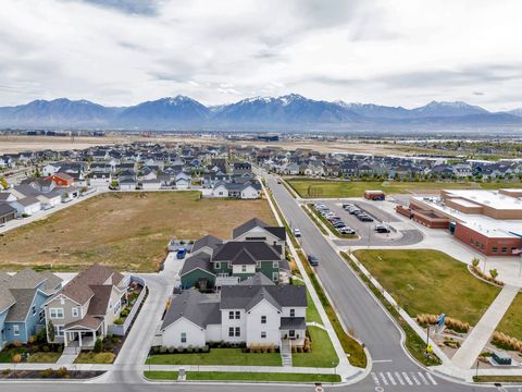 Tiny photo for 6386 W ARRANMORE DR, South Jordan, UT 84009 (MLS # 2149922)