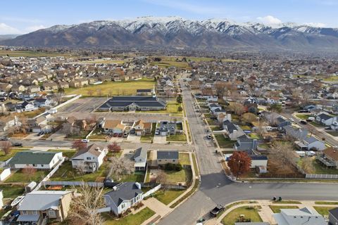 Tiny photo for 1683 N 250 W, Layton, UT 84041 (MLS # 2127342)