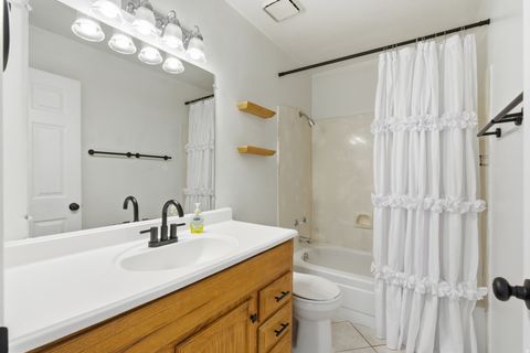 Tiny photo for 1683 N 250 W, Layton, UT 84041 (MLS # 2127342)